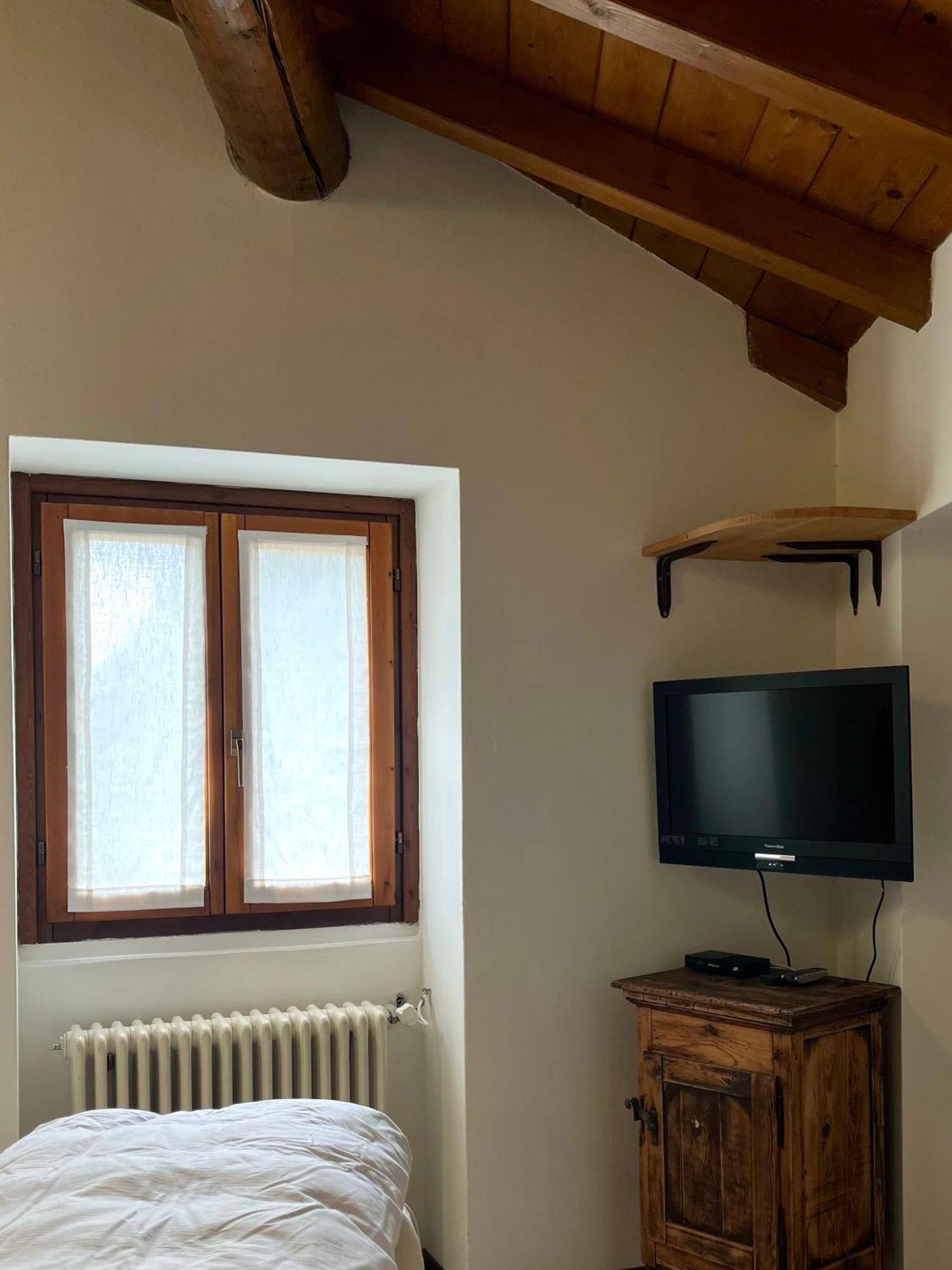 Agriturismo La Vecchia Chioderia Grandola ed Uniti Exterior foto