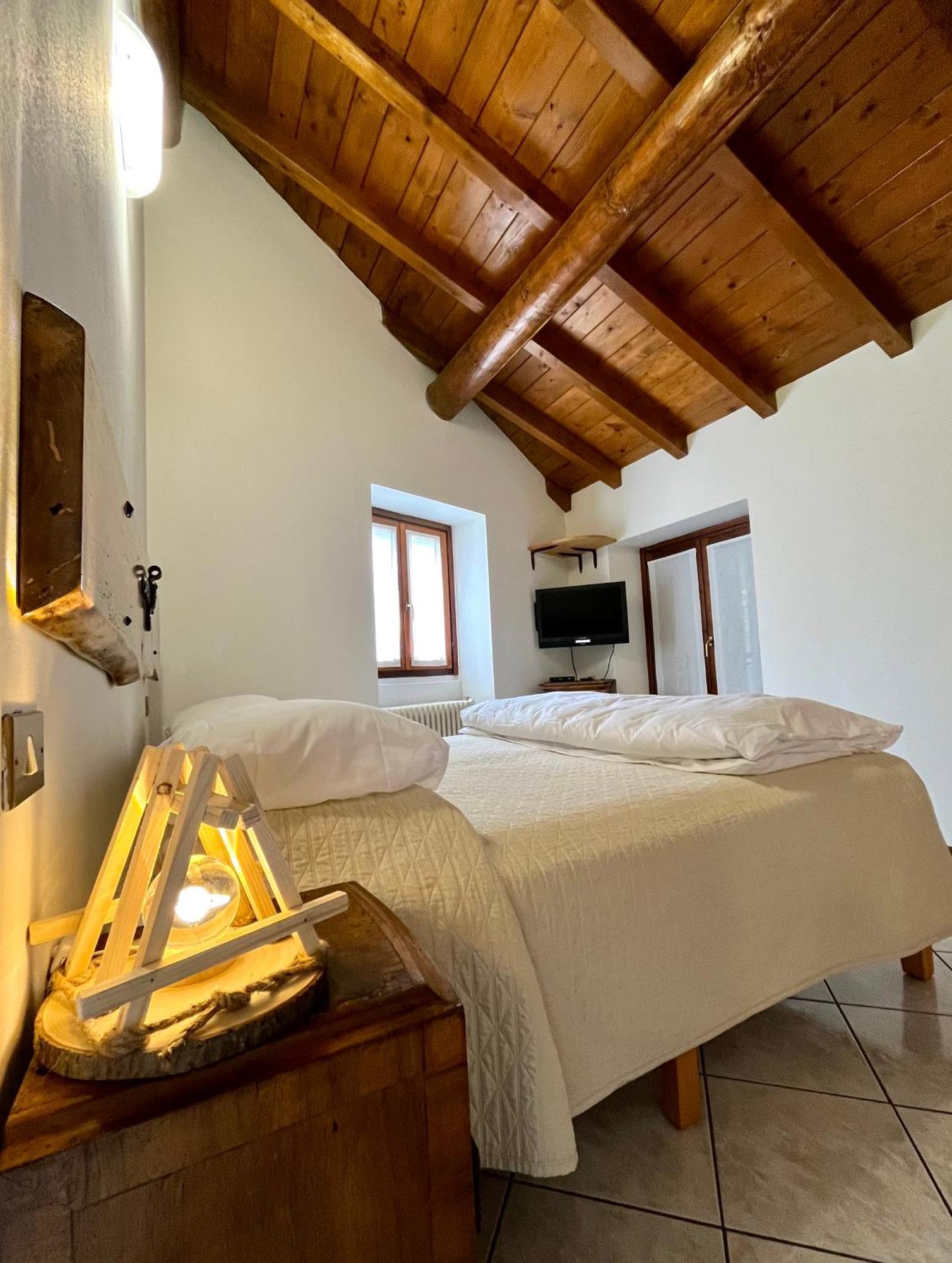 Agriturismo La Vecchia Chioderia Grandola ed Uniti Exterior foto