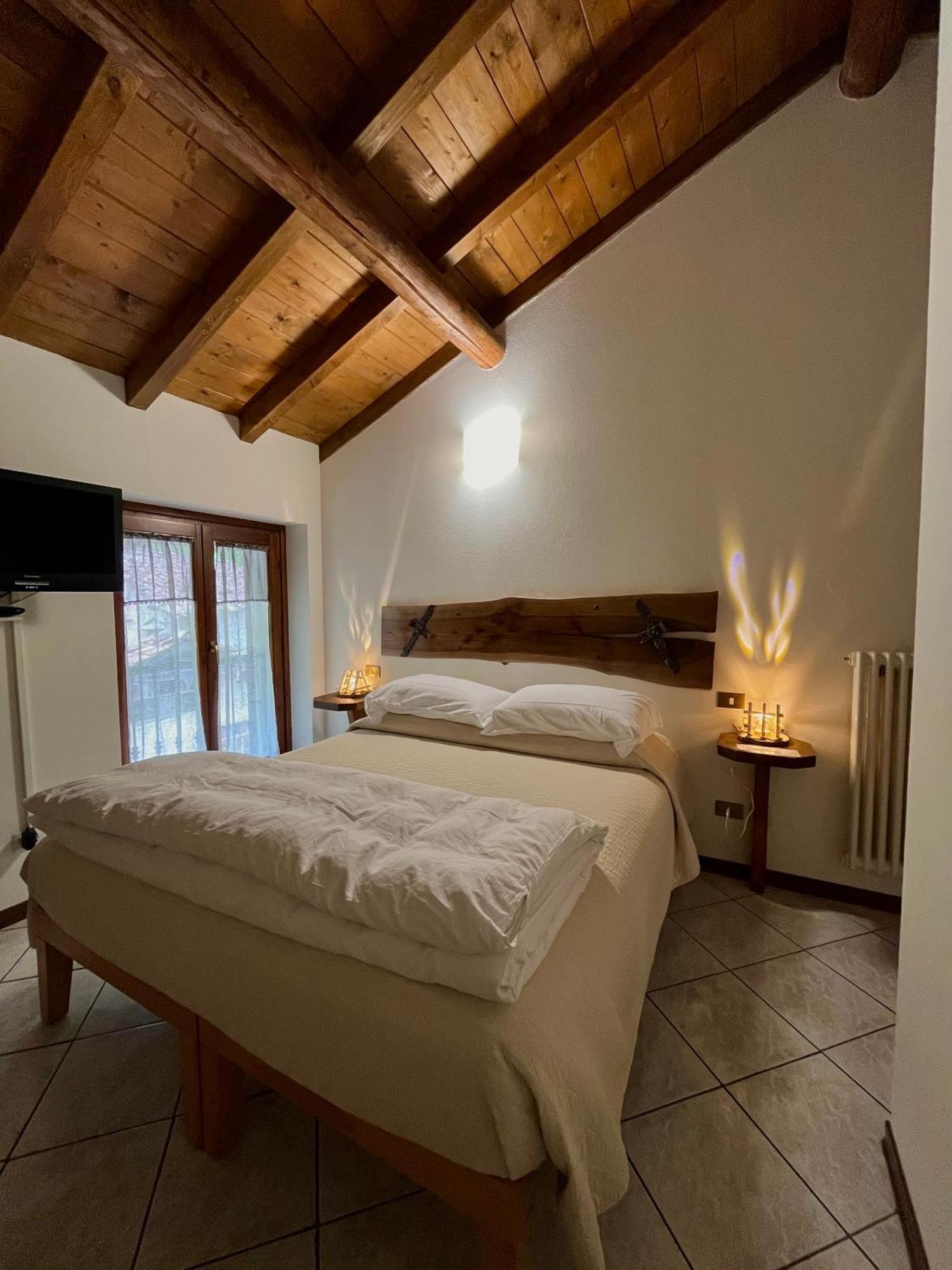Agriturismo La Vecchia Chioderia Grandola ed Uniti Exterior foto